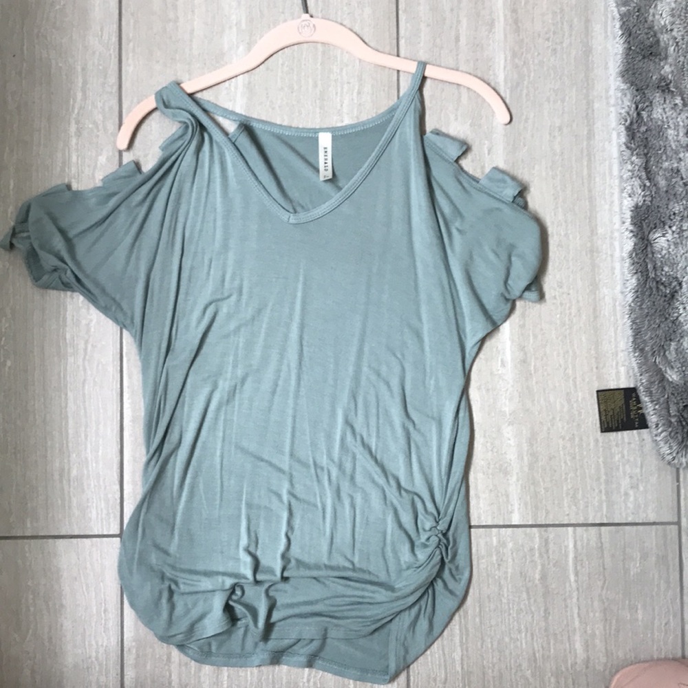 Green t shirt
